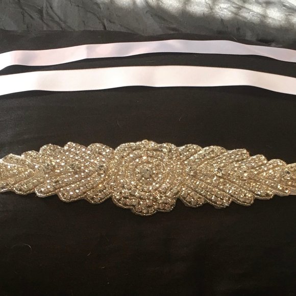 Beautiful Sash for Wedding Dress - Picture 10 of 13